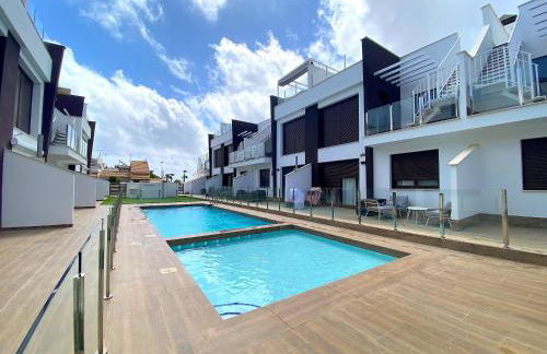 Un Retiro Encantador en Lo Pagán de San Pedro - Foto 24