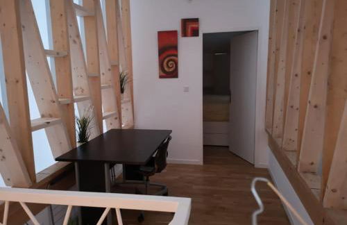 Maison 2 chambres, cosy, proche Métro - Foto 2