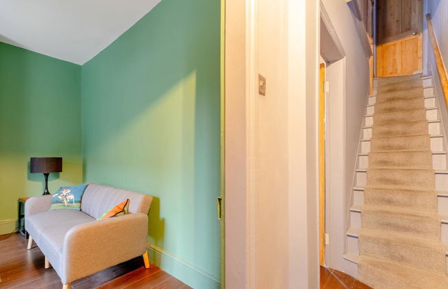 Trendy 2BD House 5 Mins From Willesden Junction! - Foto 11