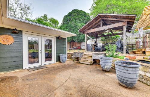 Spacious Family Home with Fenced Yard in DFW Area - Foto 35