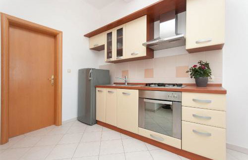 Apartments Ruzmarin - Photo 4