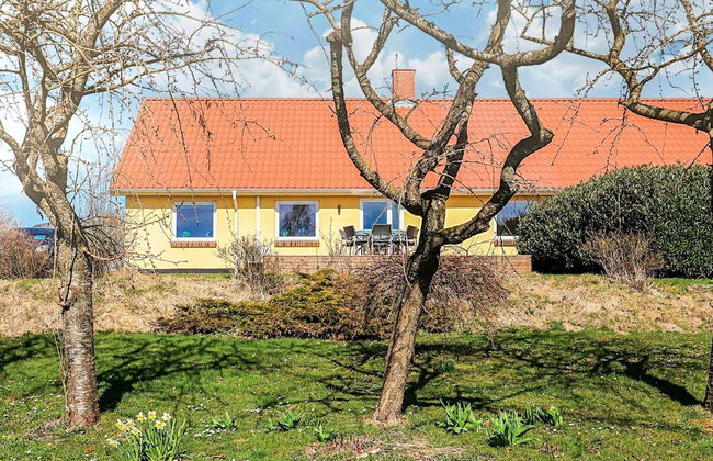 4 Person Holiday Home in Ostervra - Foto 41