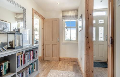 Farrington House - Foto 19