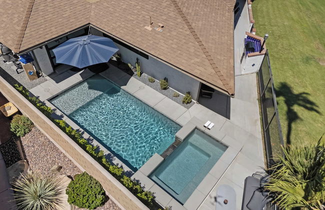 Golf Course-front Views, Pool+hot Tub, Patio Modern Edgy House by Avantstay - Foto 22