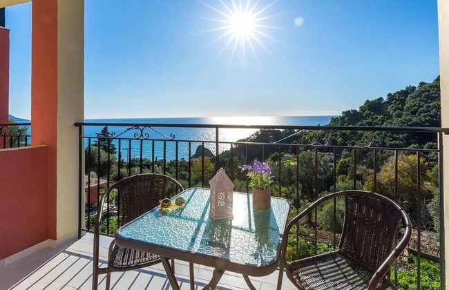 Studio Apartment With Adult and Children's Pool and sea View - Pelekas Beach - Photo 4