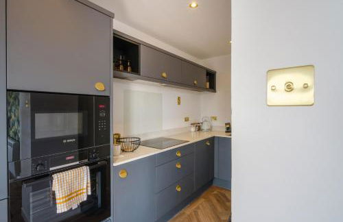 Priory Bay Escapes - Matahari - Photo 26