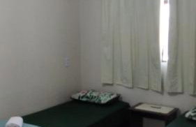 Apto 10: sala/cozinha,1quarto(ar e 2 camas)c/garag - Foto 10