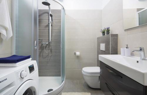 Villa Bella Vista for 8 people with sea view, heated pool & wellness - only 1,5 km from beach - Foto 23