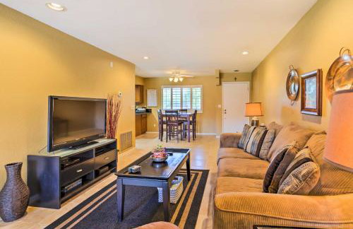 Hike and Relax Poolside! Long-Term Stay in Phoenix - Foto 5