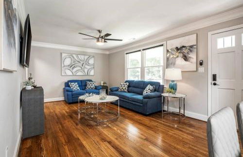 Fenced Yard, Swing Set Pawfect for Family and Dogs! - Foto 22