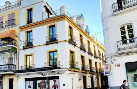 Apartamentos Terrazas de la Catedral - Photo 54