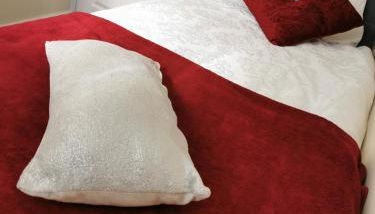 Goldthorn Wolverhampton sleeps 5 long term comfortably and families - Foto 2