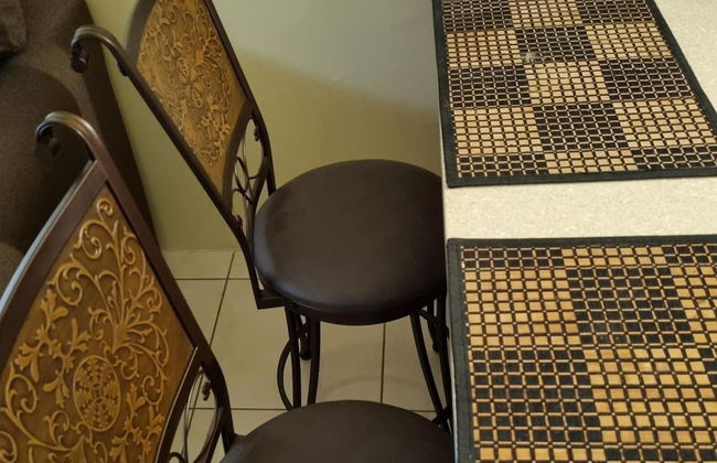 2-bed, Sleeps 4, Private Garden, Parking - Foto 9