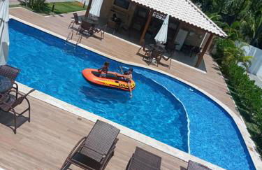 Village Lindo em Guarajuba! Excelente localização e completo - Foto 1