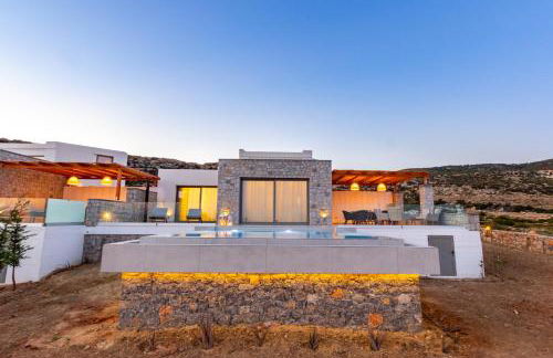 Aros Luxury Villas - Photo 10