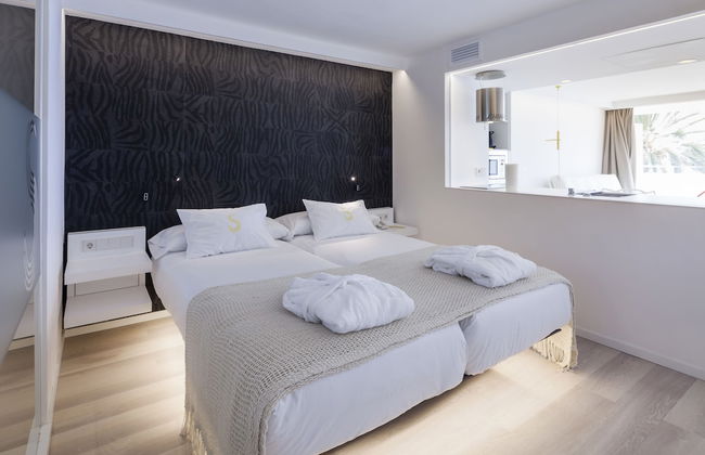 Sud Ibiza Suites - Photo 13