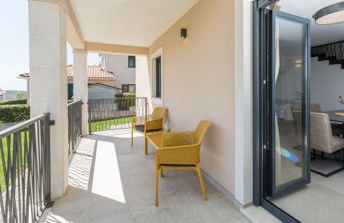 Moderne Villa mit Privatpool, Meerblick, Babybett, BBQ, klimatisierte Schlafzimmer - perfekt zum Biken - Photo 34