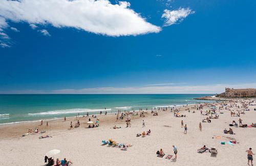 Spacious Ground floor apartment with Garden & Communal Pool - Foto 36