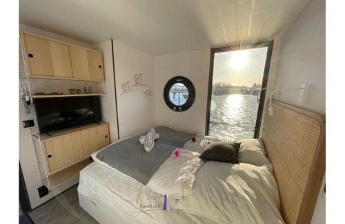 Hausboot Fjord HAVEN mit Biosauna in Barth - Photo 13