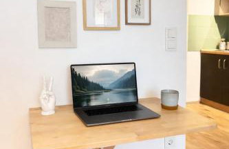 Modernes Zentrales Designer Apartment I Perfekt für Arbeiten & Familien - Foto 18