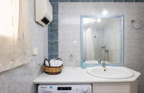 Anemelo beach house in Panormos - Foto 28