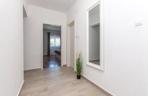 Gorgeous Home In Nadin With Wifi - Photo 30