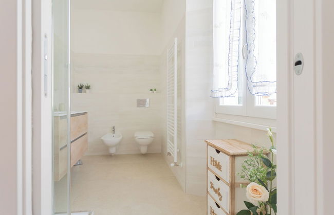 Tina's Window on Lake Como by Rent all Como - Foto 19