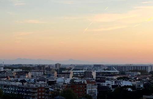 Sunset Duplex - Grand-Rond, Jardin des plantes, centre-ville, 2 BDRs 60m2, AC, Netflix - T3 60m2 avec clim - Foto 25