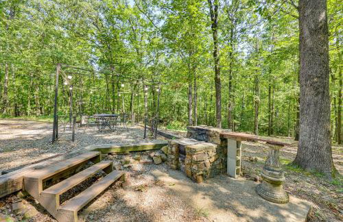 Arkansas Log Cabin Rental Near Lake Greeson! - Foto 21