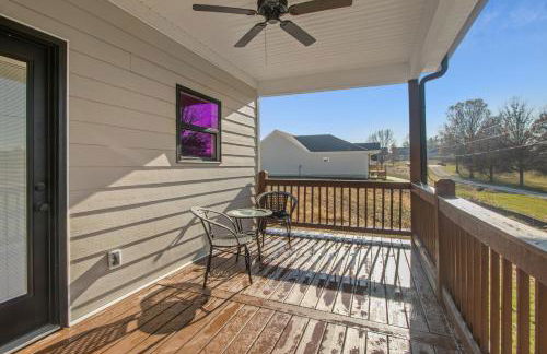 Modern & upscale home near Derby - Foto 35