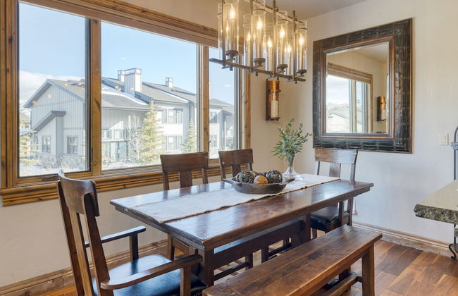 Blue Skies Lakeside Family-friendly Getaway w Hot Tub BBQ - Foto 9