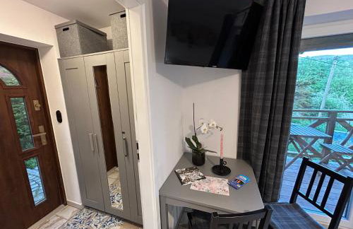 W górach nad strumieniem - Foto 3