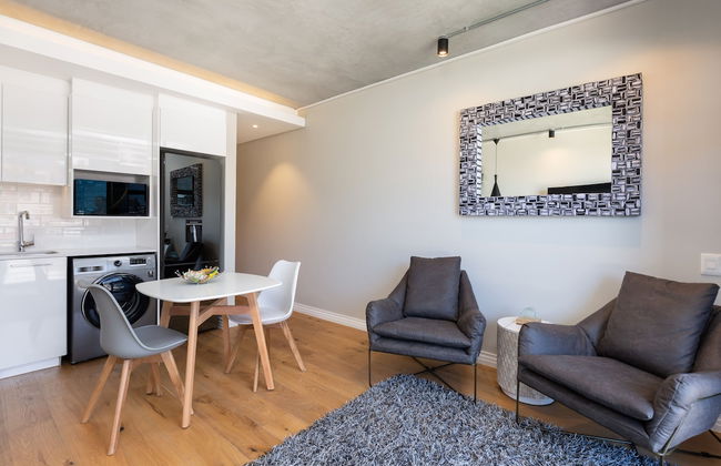 The Docklands 509 by CTHA - Photo 7