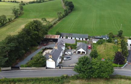 The Byre (Unusual and Different). - Foto 16