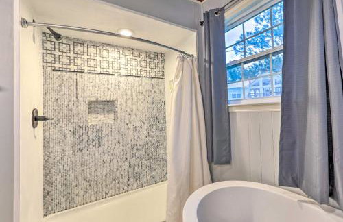 Waterfront Home Spectacular On-Site Fishing! - Foto 16