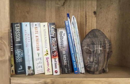 Martello View - 3 Bedroom Holiday Home - Llanreath - Photo 23