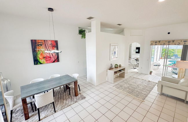 Grand Luxury Deluxe 4BR Pool Home Near Disney - Foto 9