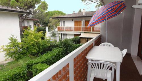 Apartment in a villa with balcony - Foto 2