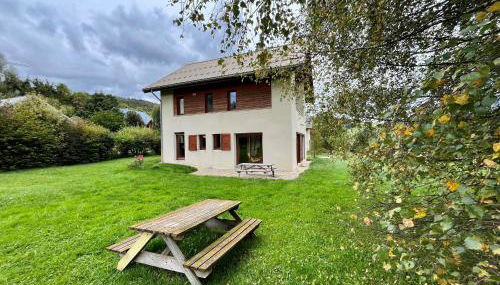 Spacieuse maison 8 personnes, 4 chambres, vue montagnes - FR-1-761-1 - Foto 2