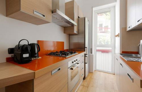 GuestHost - Domodossola M5 Modern Apartment - Foto 16