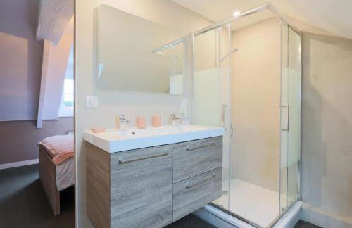 Le clos du Verdelet vue mer piscine - Photo 13