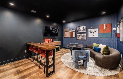 Rooftop Patio, Hot Tub and Games City Escape - Foto 68