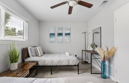 Cozy Family Home - Central to everything! - Foto 9