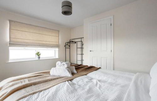 Aylesbury 4BR House-Garden & Parking Sleeps 10 - Foto 21