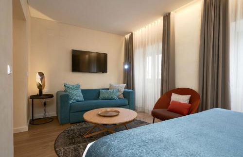 Suites Murillo Plaza Sta. Cruz - Photo 47