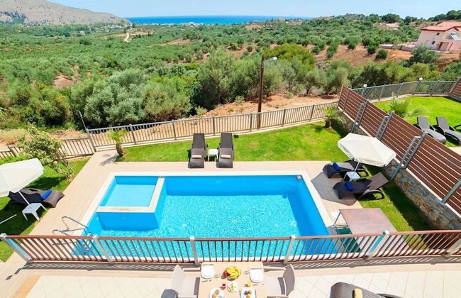 3 Villas Next to Each Other with Pool & Sea View - Foto 13