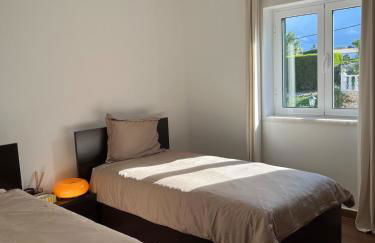 Sunny Ocean Villa with pool near Arrifana beach - Foto 49