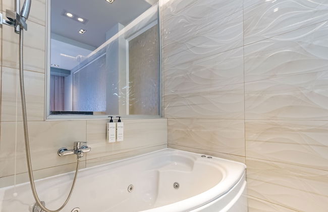 Alpha Luxury Suites - Foto 79