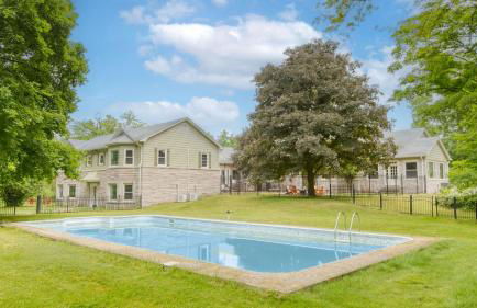 Game Farm Villa by Avantstay 10bdr, Private Pond, Spa, Pool Family-friendly - Foto 3