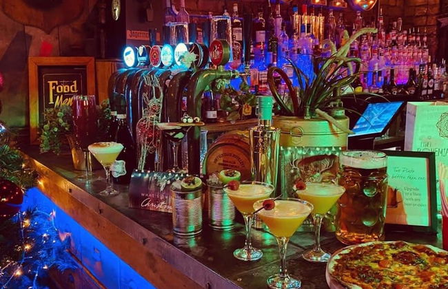 4 Bed Homely Retreat - Wolverhampton - Foto 10